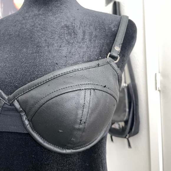 Lip service bra - Picture 3 of 6